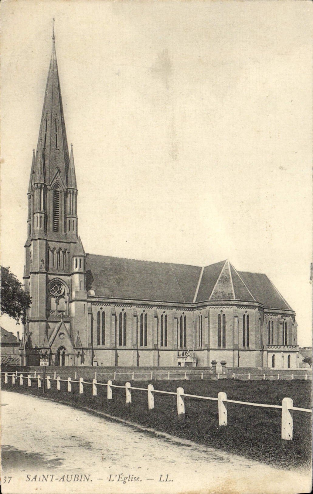 CPA St Aubin L'Eglise