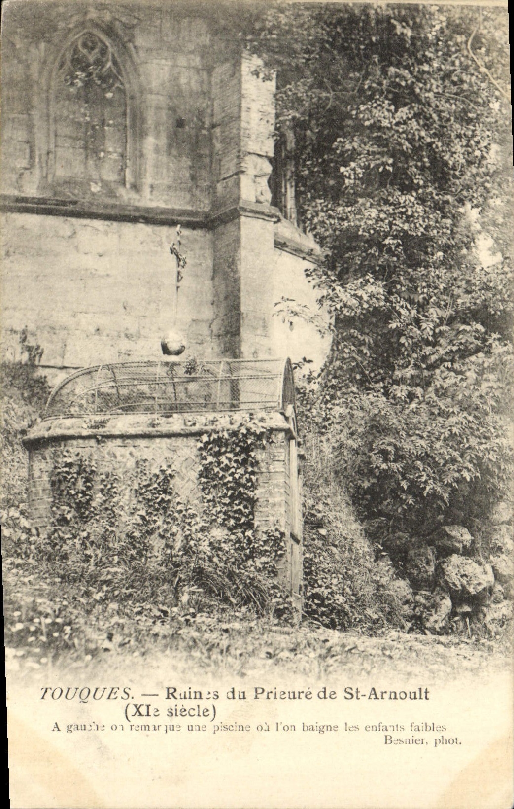 VINTAGE POSTCARD Drums ruins of the Prioress of St Arnoult
