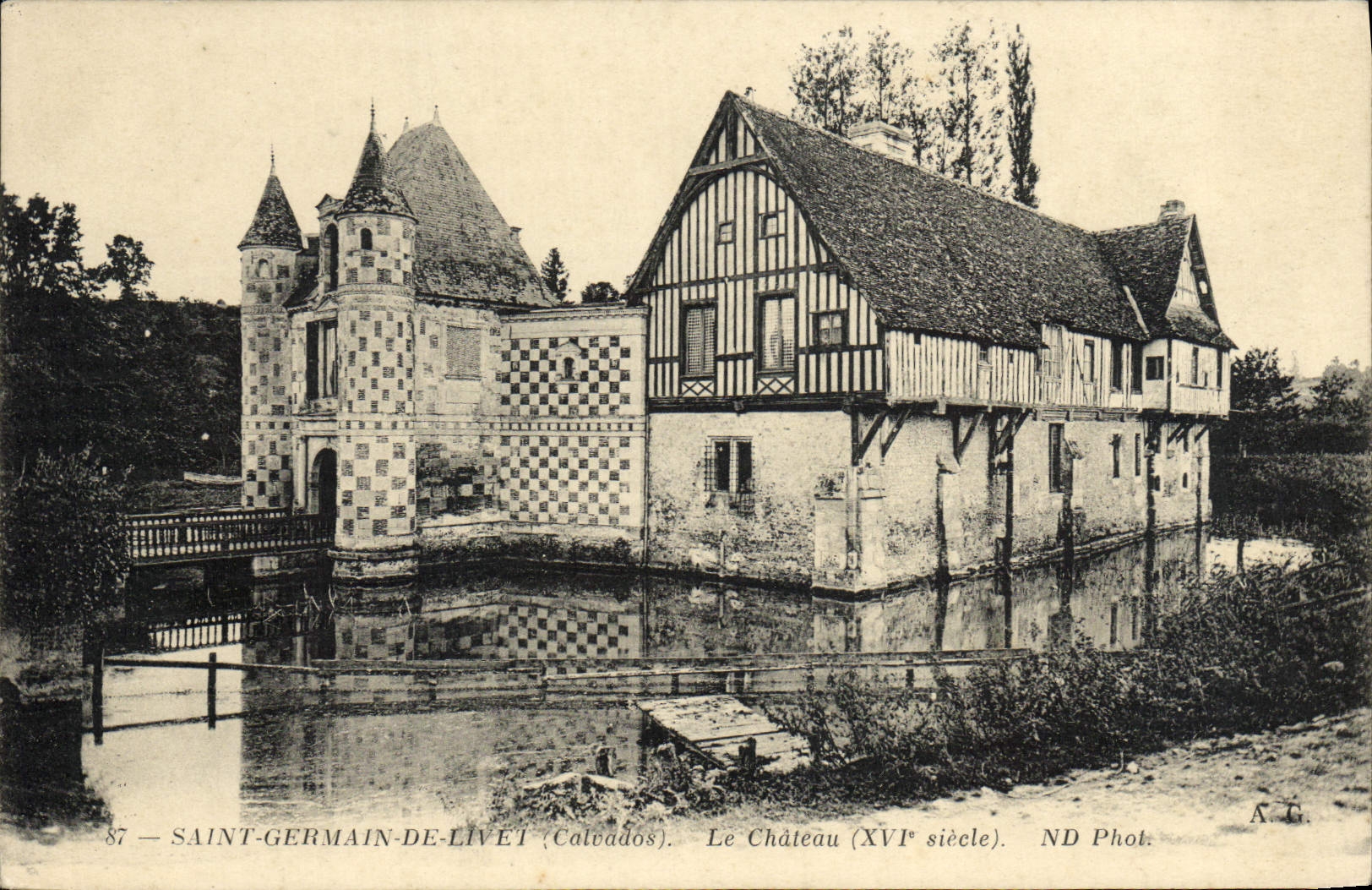VINTAGE POSTCARD Saint Germain De Livet the Castle