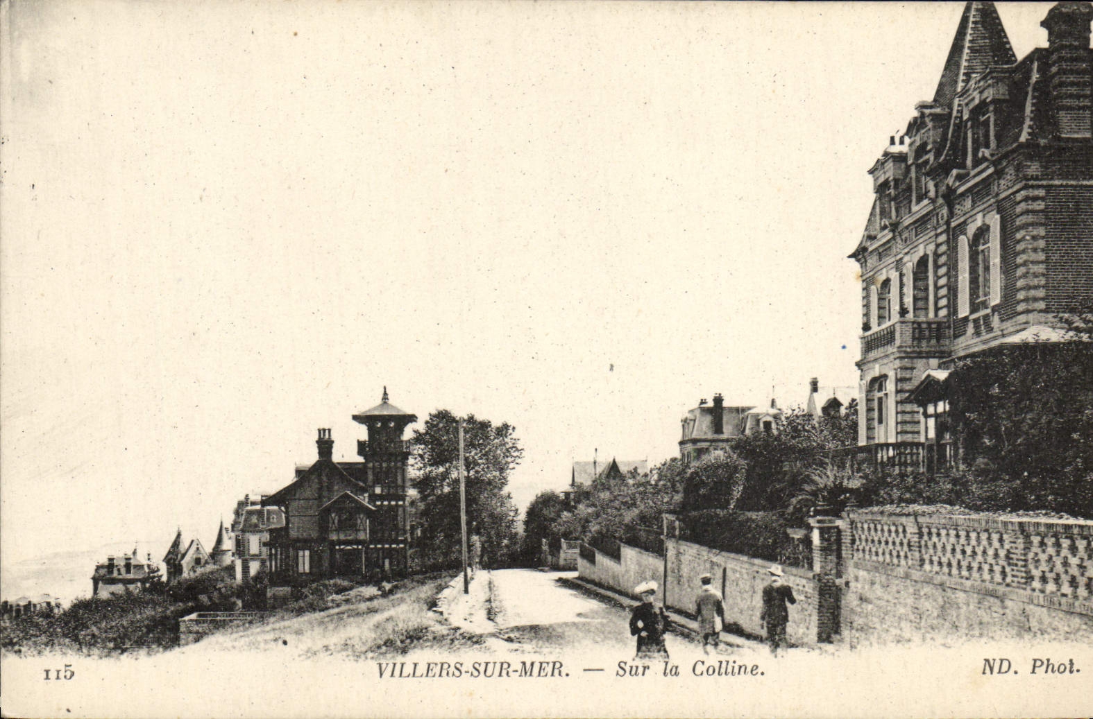 POSTAL Villers de la VENDIMIA en el mar en la colina