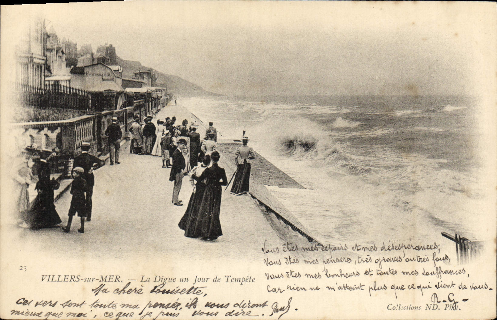 CPA Villers sur Mer La Digue un Jour de Tempete