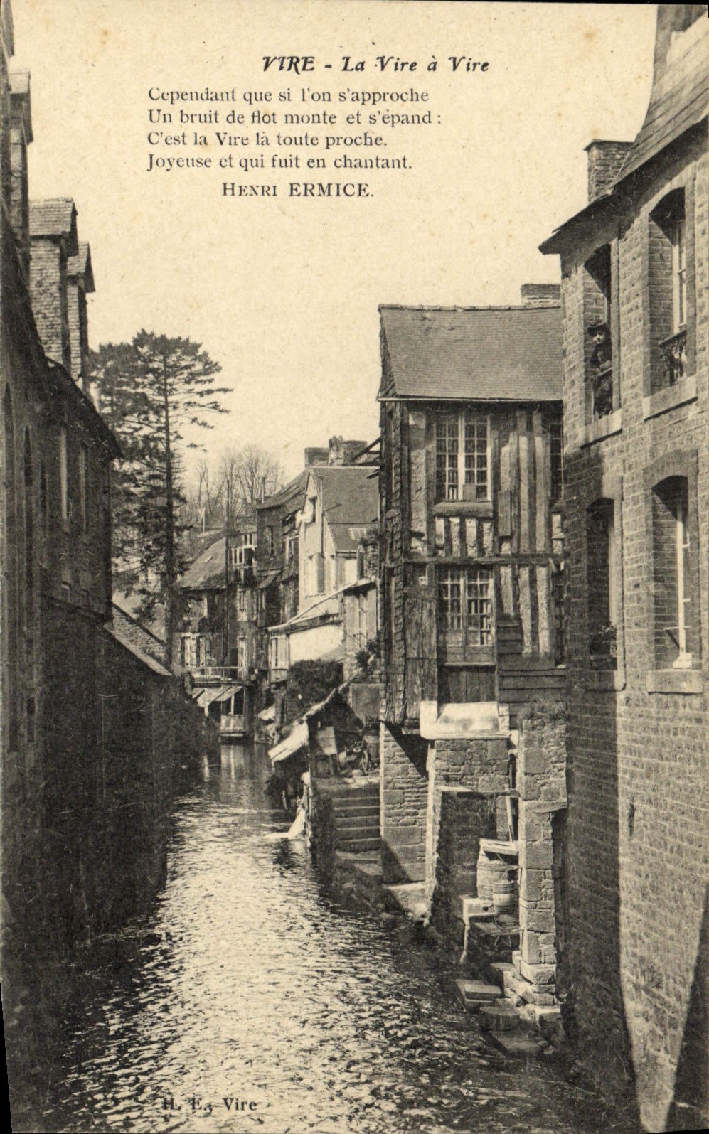 CPA Vire La Vire a Vire