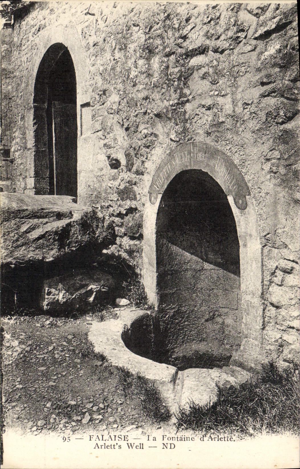 CPA Falaise La Fontaine d'Arlette