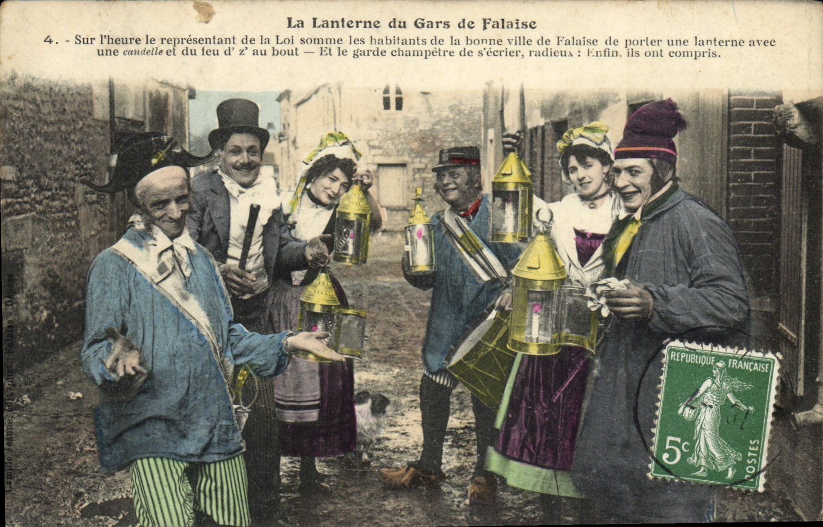CPA Falaise La Lanterne du Gars de Falaise Folklore Costume