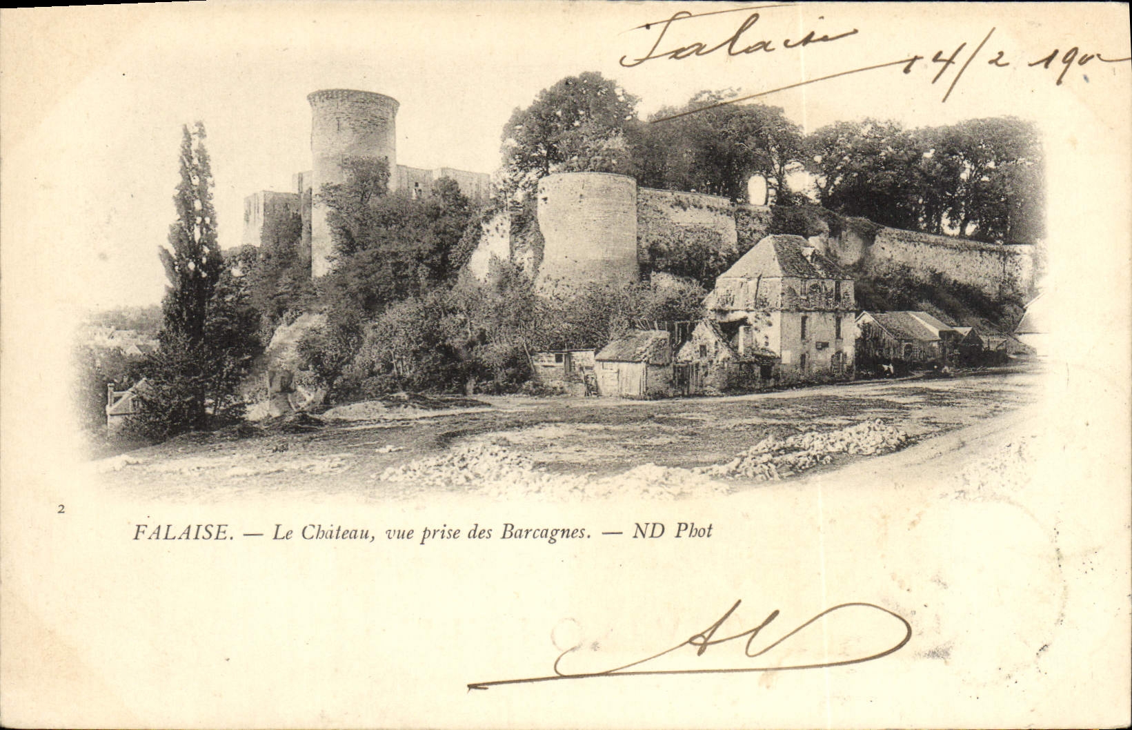 CPA Falaise Le Chateau Vue Prise des Barcagnes