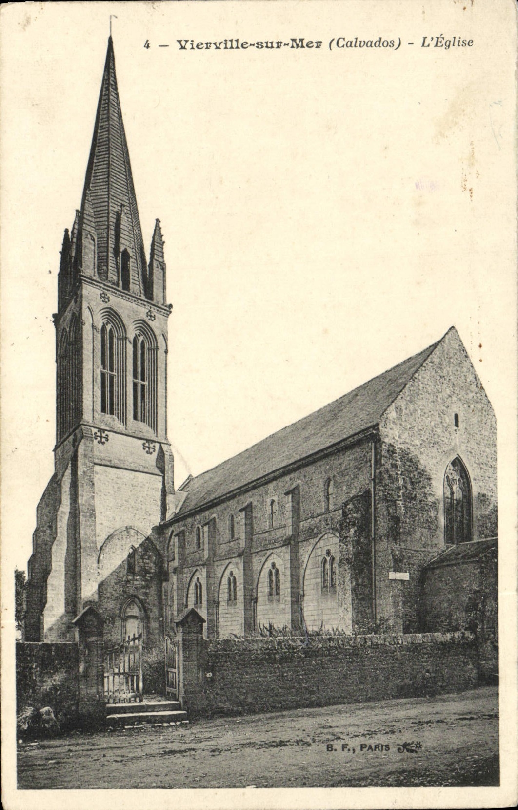 VINTAGE POSTCARD Vierville On Sea the Church