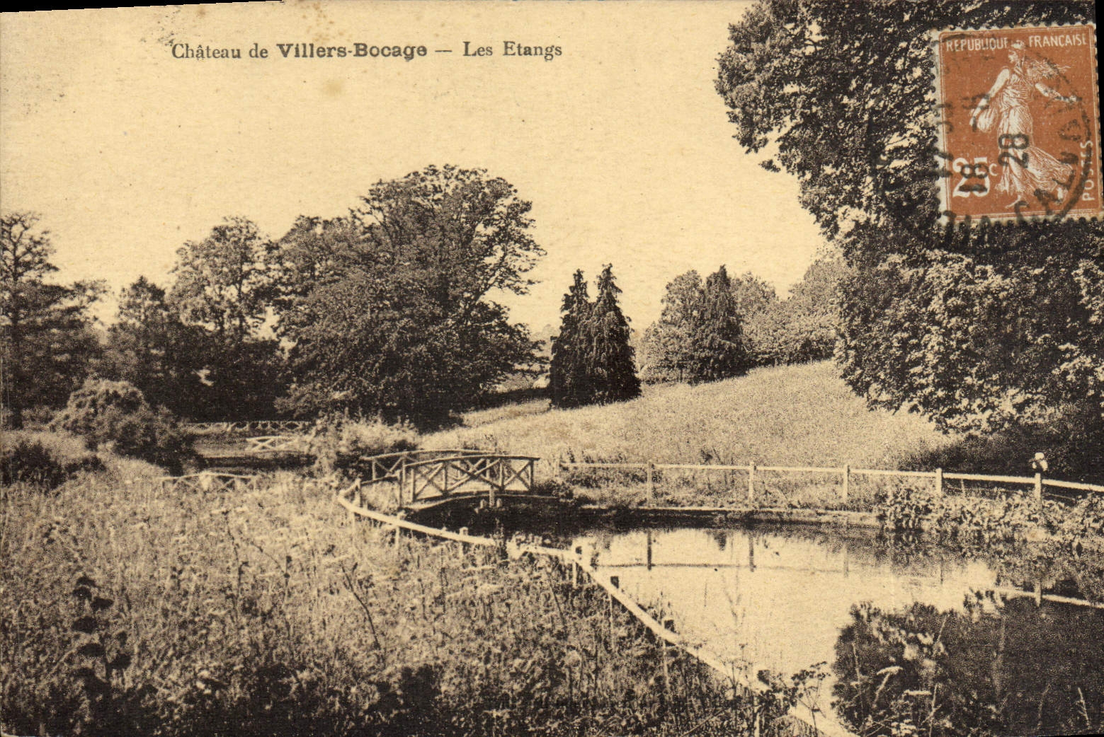 CPA Chateau de Villers Bocage Les Etangs
