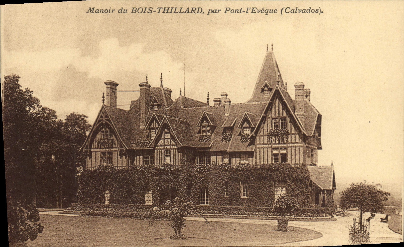 VINTAGE POSTCARD Manor of Thillard Wood By Pont-l'Ev4eque cheese