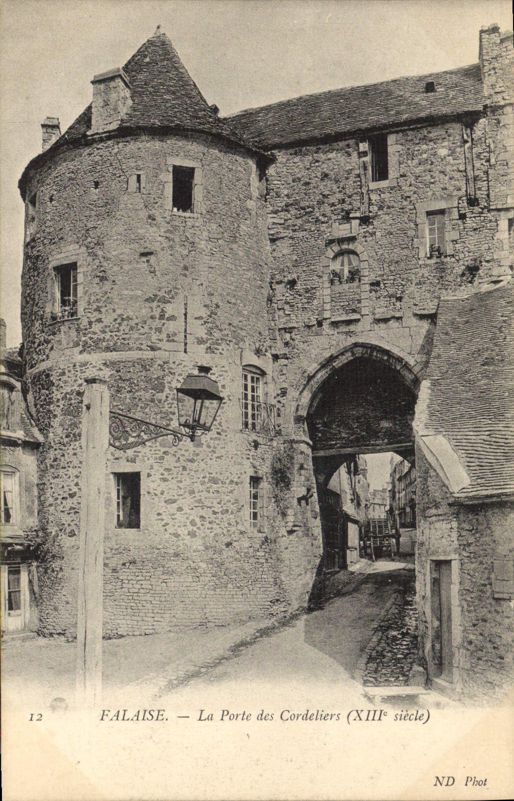 CPA Falaise La Porte des Cordeliers 