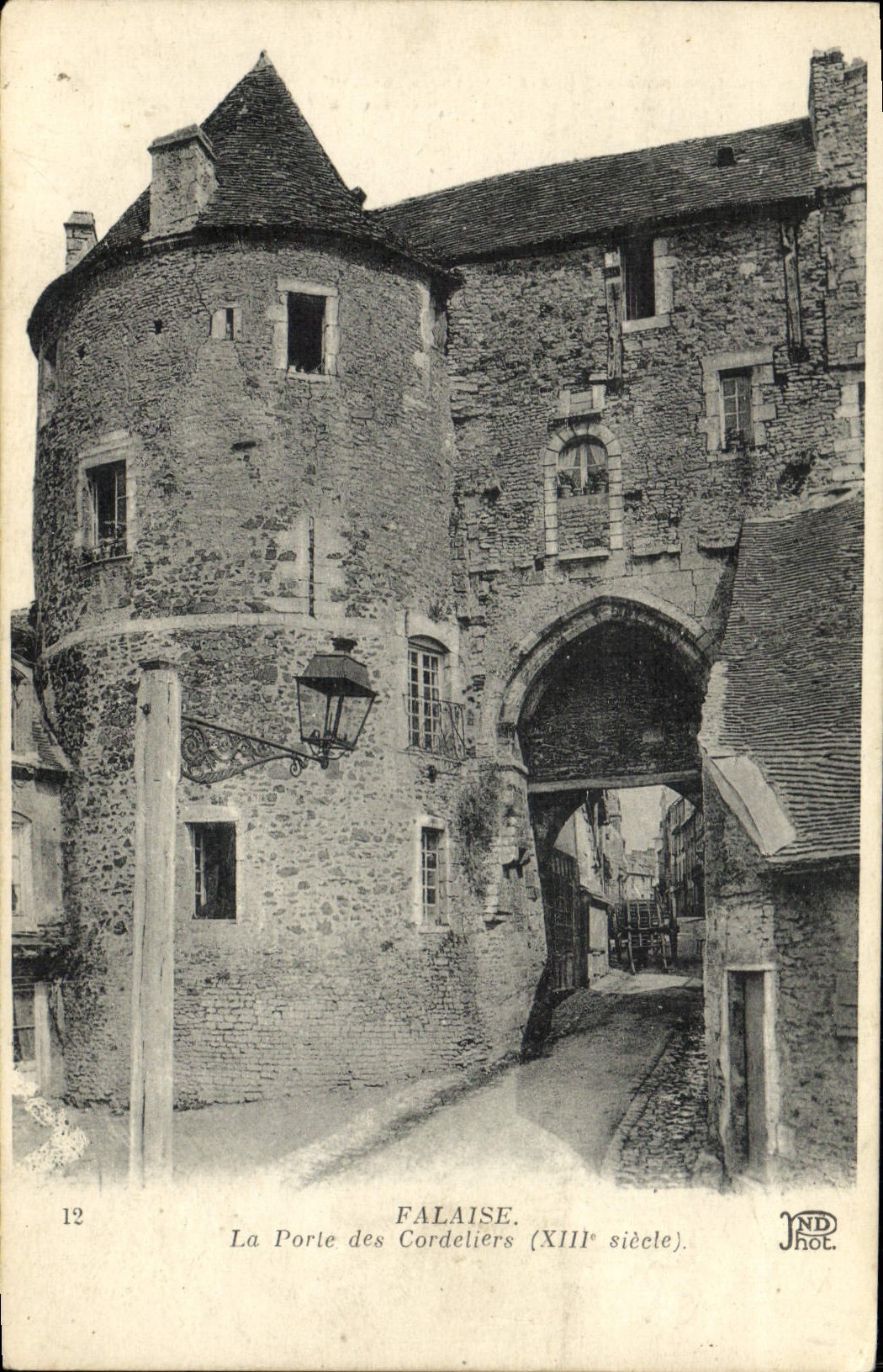 CPA Falaise La Porte des Cordeliers