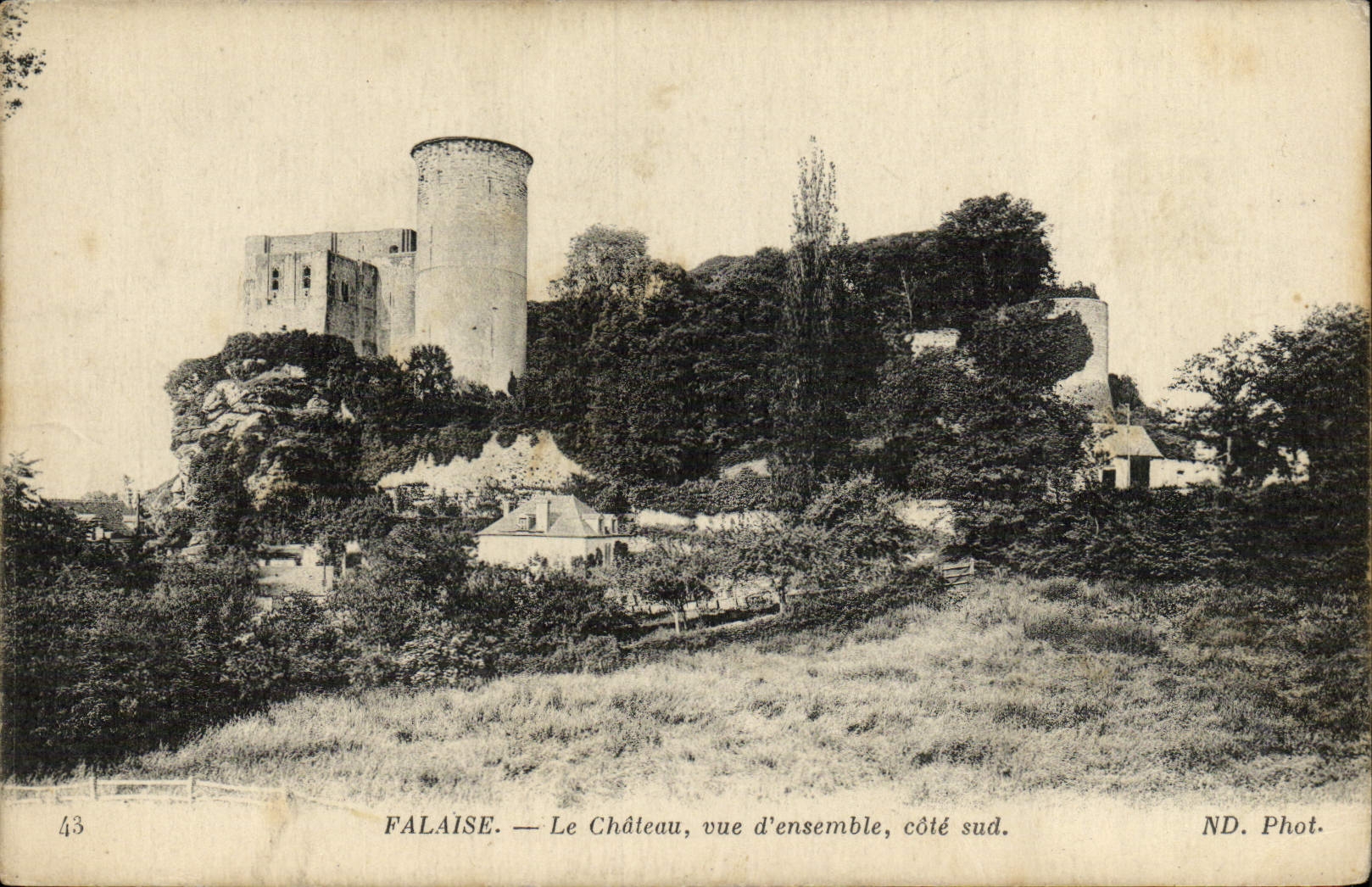 VINTAGE POSTCARD Cliff the Castle Overall picture Dimension