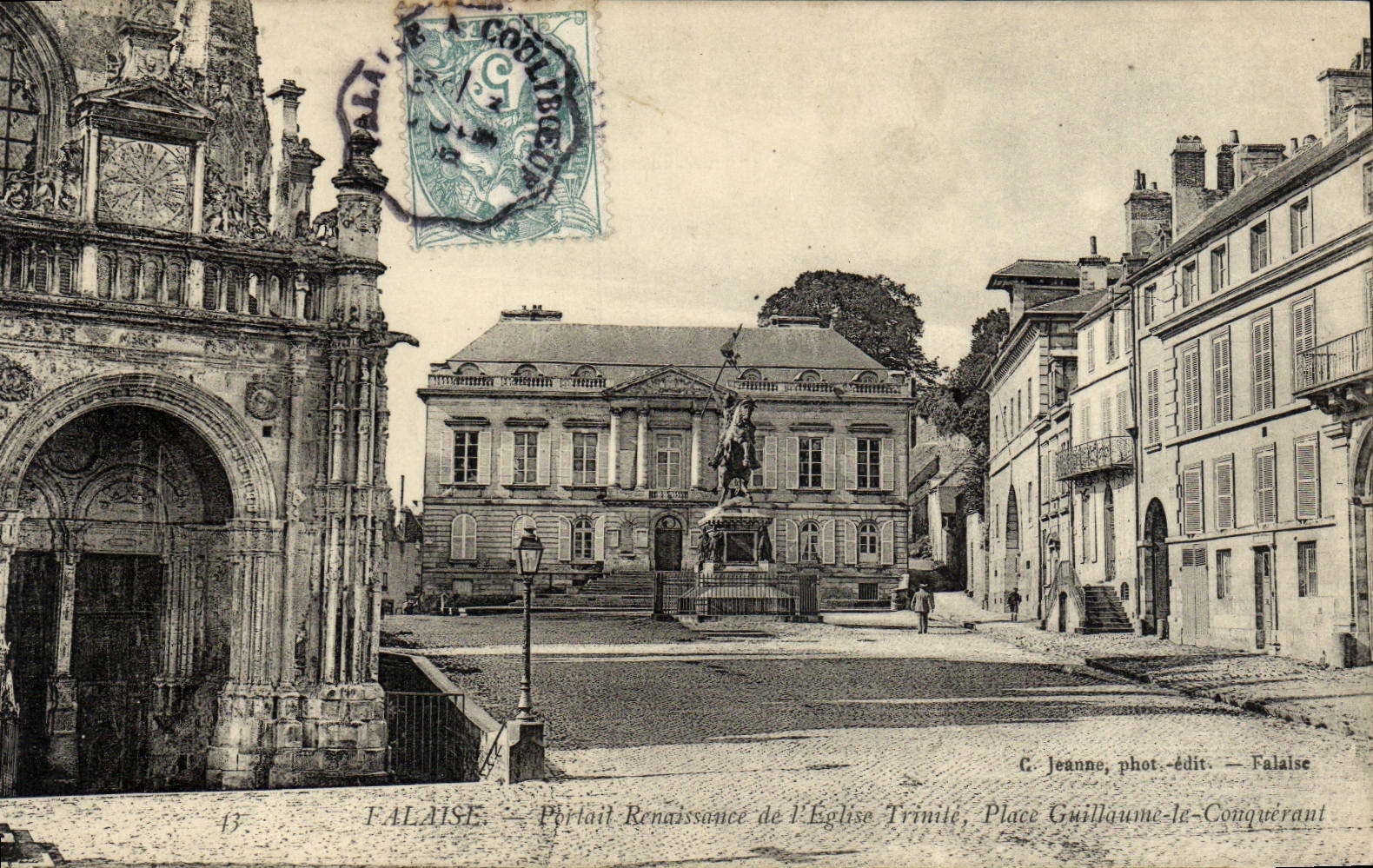 CPA Falaise Portali Renaissance de L'Eglise Trinite Place Guillaume le Conquerant