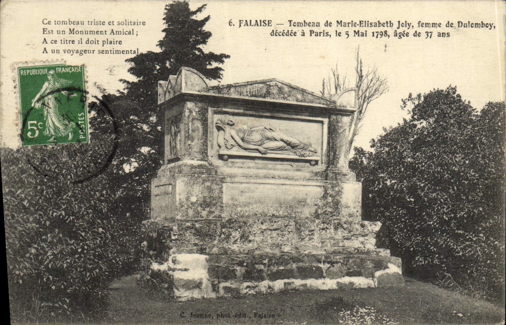 CPA Falaise Tombeau de Marie Joly Femme de Dulomboy