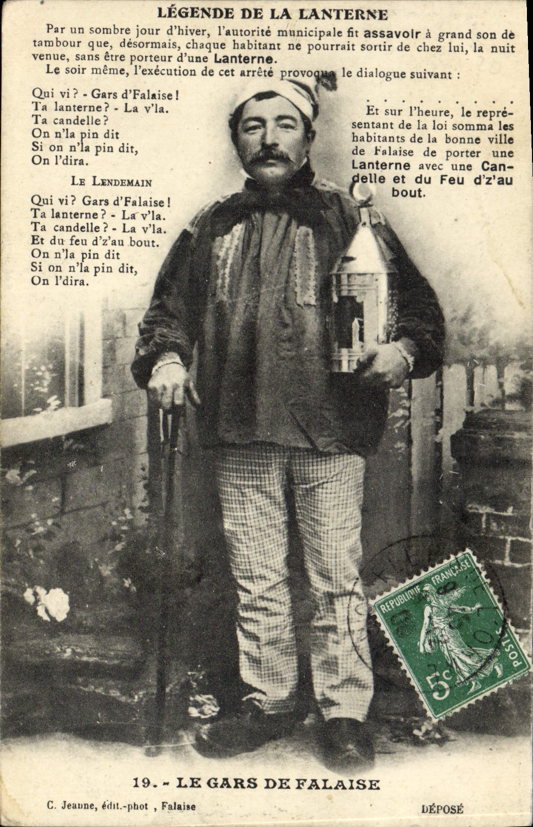 CPA Falaise Legende de la lanterne Folklore Costume