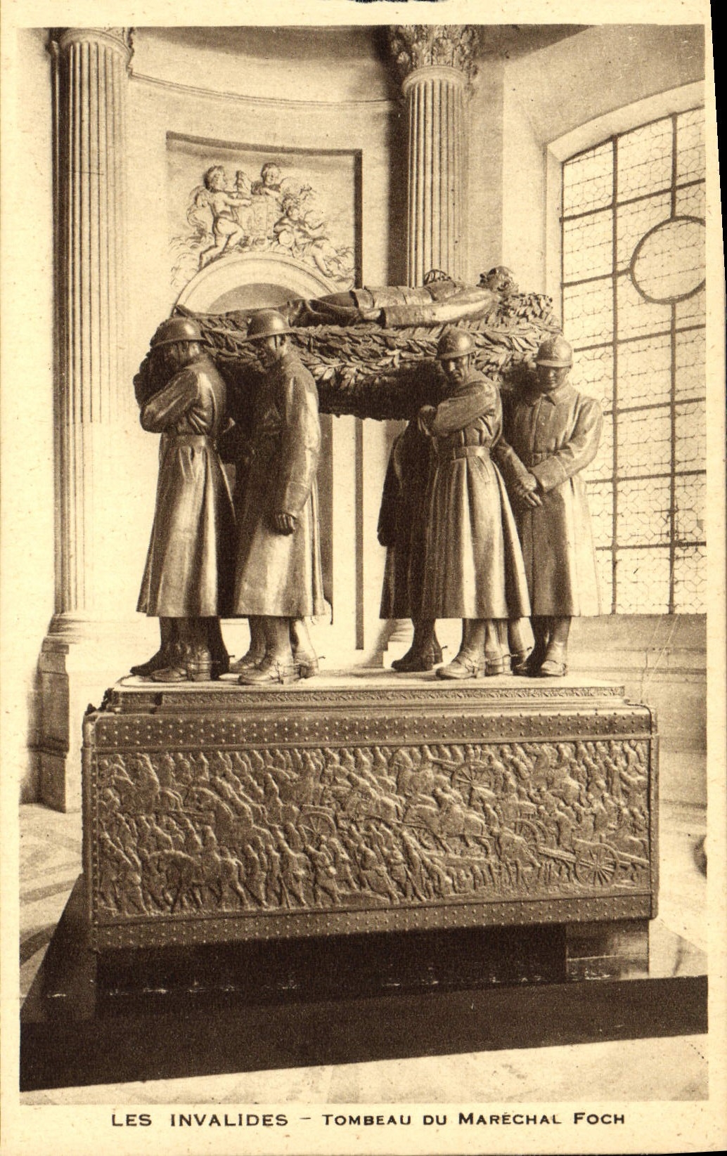 VINTAGE POSTCARD Paris the Invalids Tomb Of the Foch Marshal