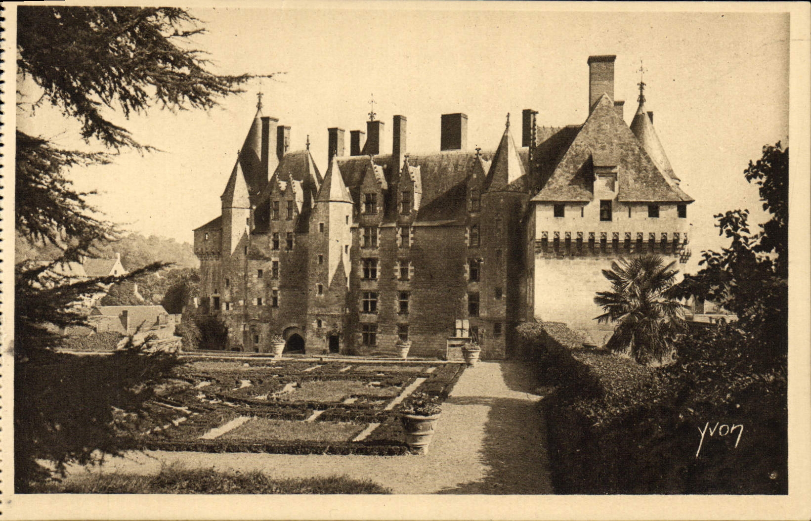 Castillo de la POSTAL de la VENDIMIA de Langeais Loire ch4ateau