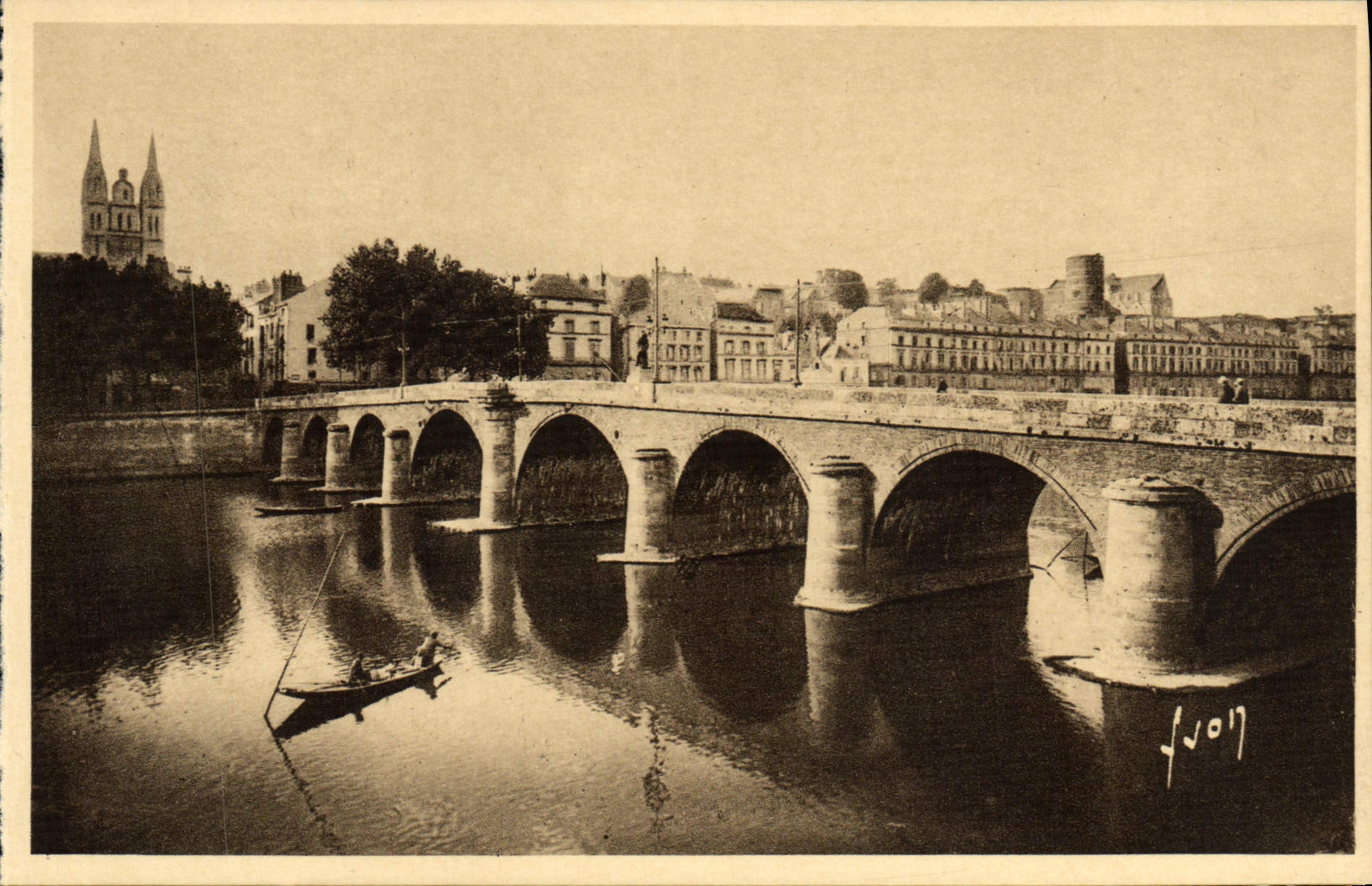 CPA Angers Le Pont du Centre 