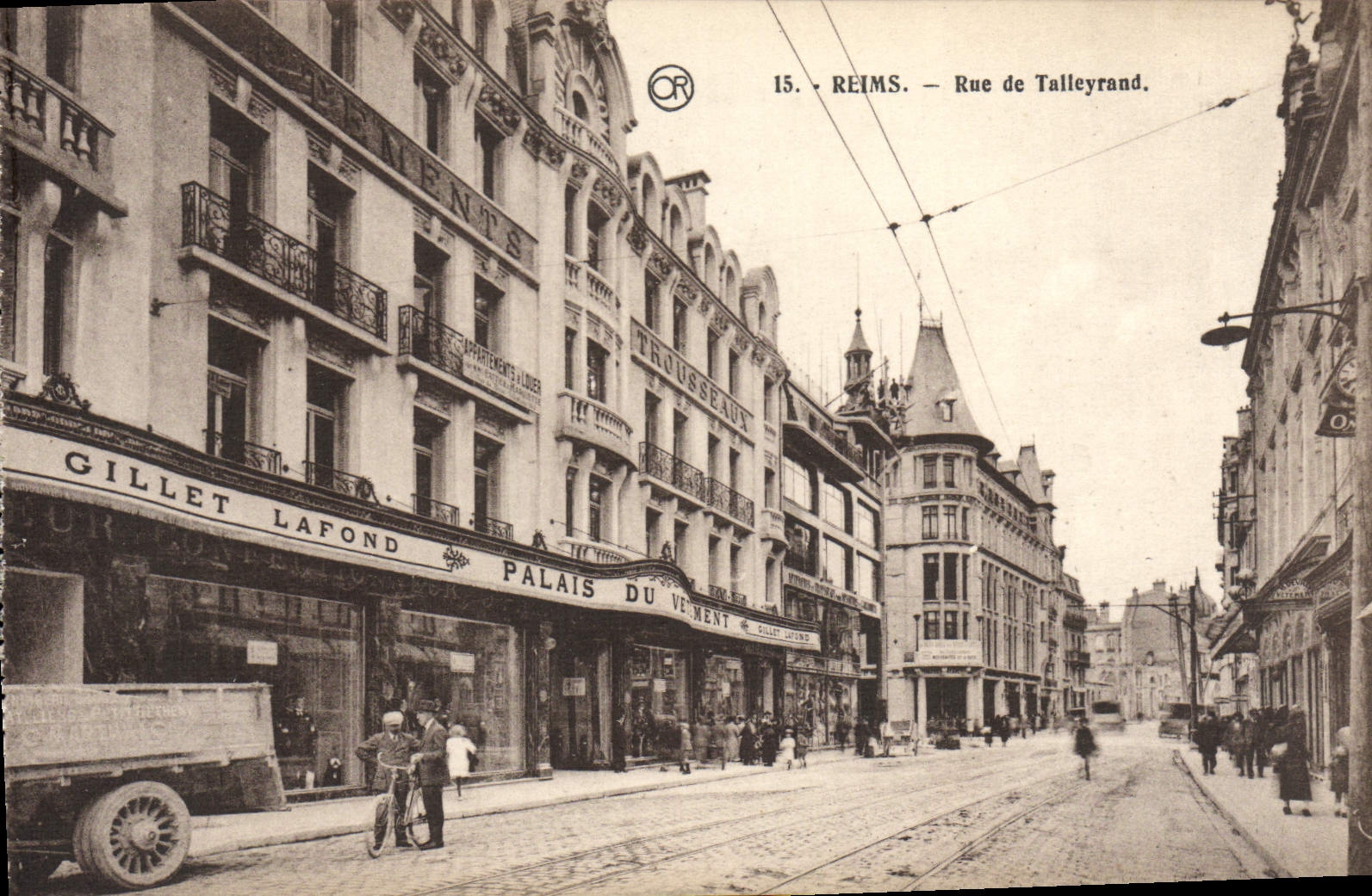 CPA Reims Rue de Talleyrand Palais du Vetement Gilles Lafond 