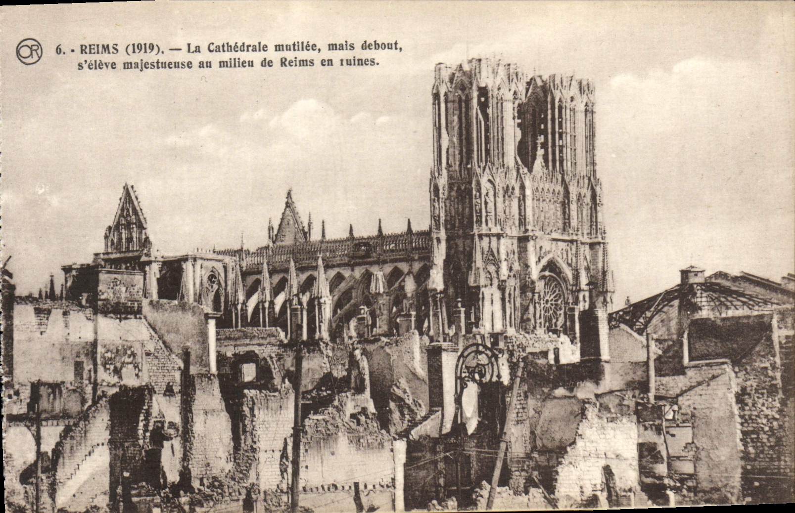 VINTAGE POSTCARD Rheims the Cathedral mutilee Militaria