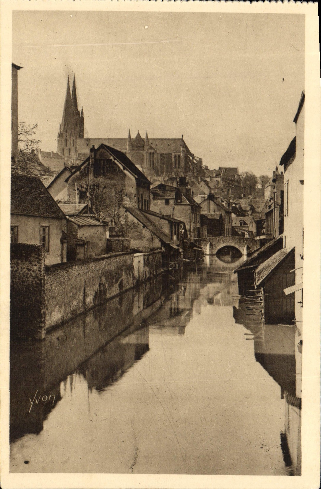 CPA Chartres L'Eure au Pont St Hilaire