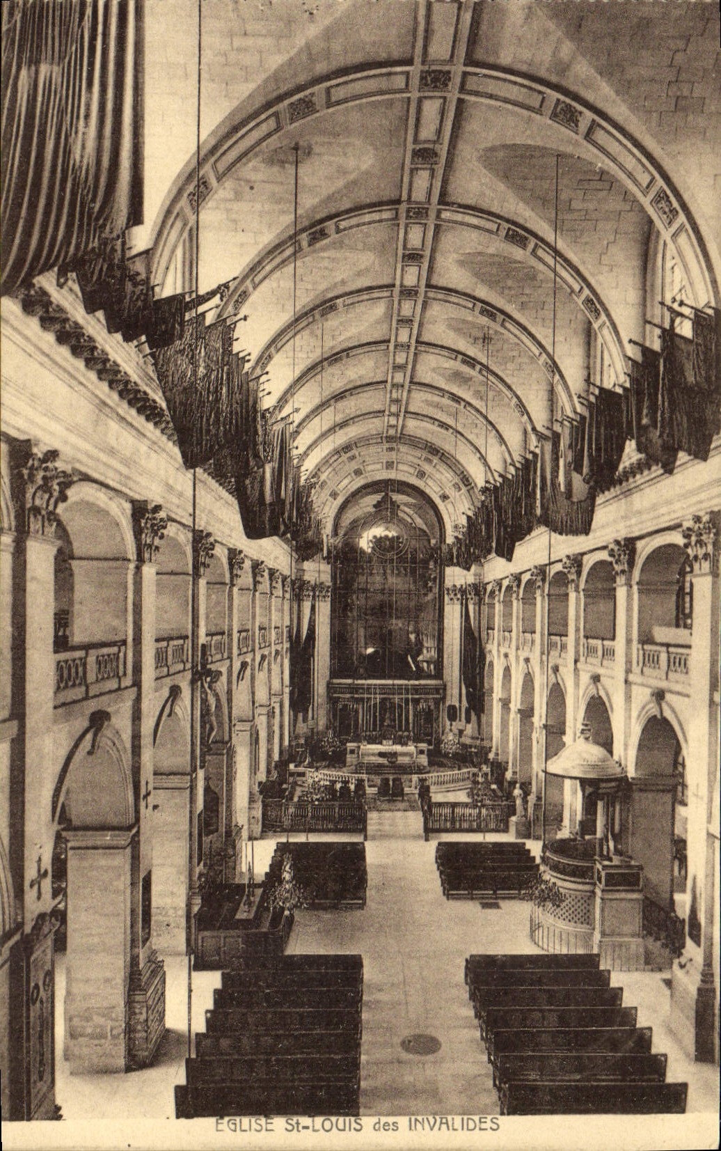 CPA Paris Hotel des Invalides Musee de l'Armee Eglise St Louis