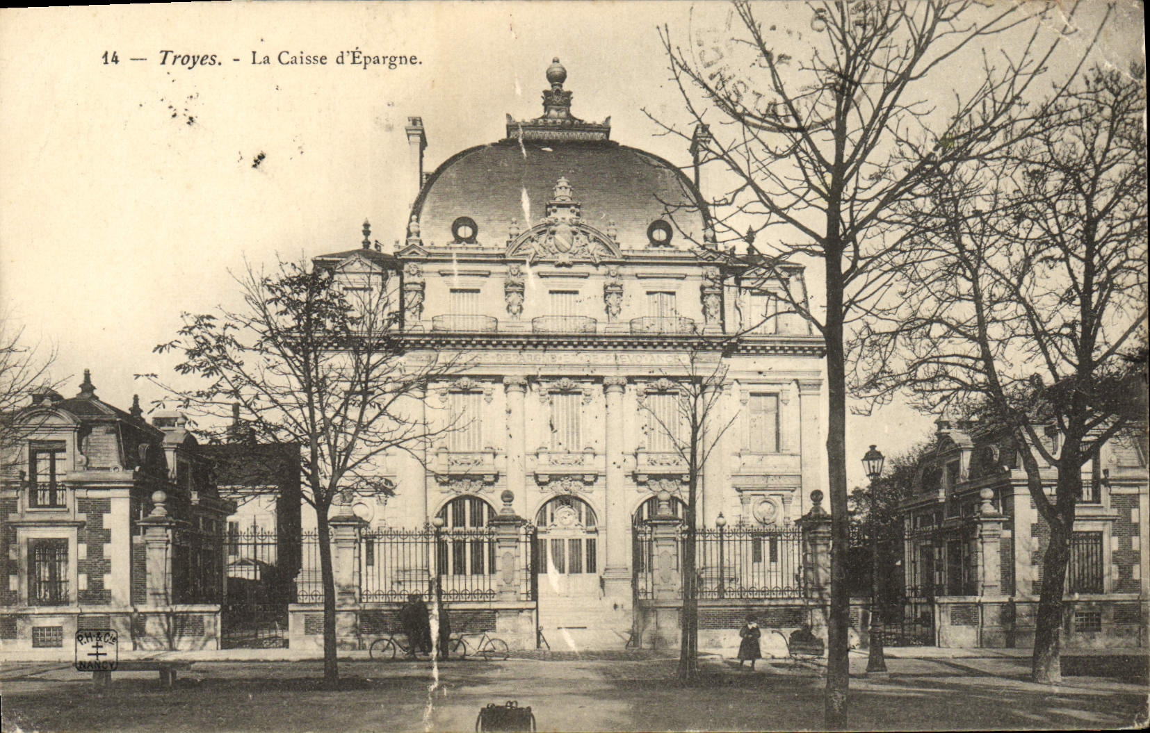 VINTAGE POSTCARD Troyes the Savings bank
