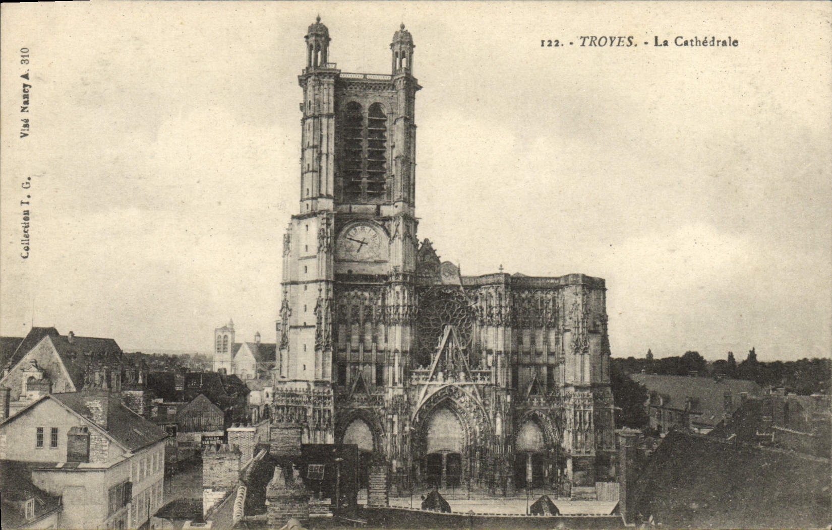 CPA Troyes La Cathedrale 