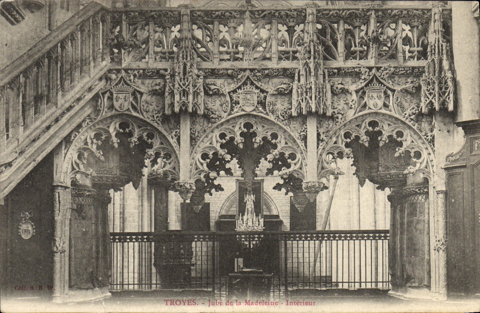 VINTAGE POSTCARD Troyes Jube of the Madeleine Interior
