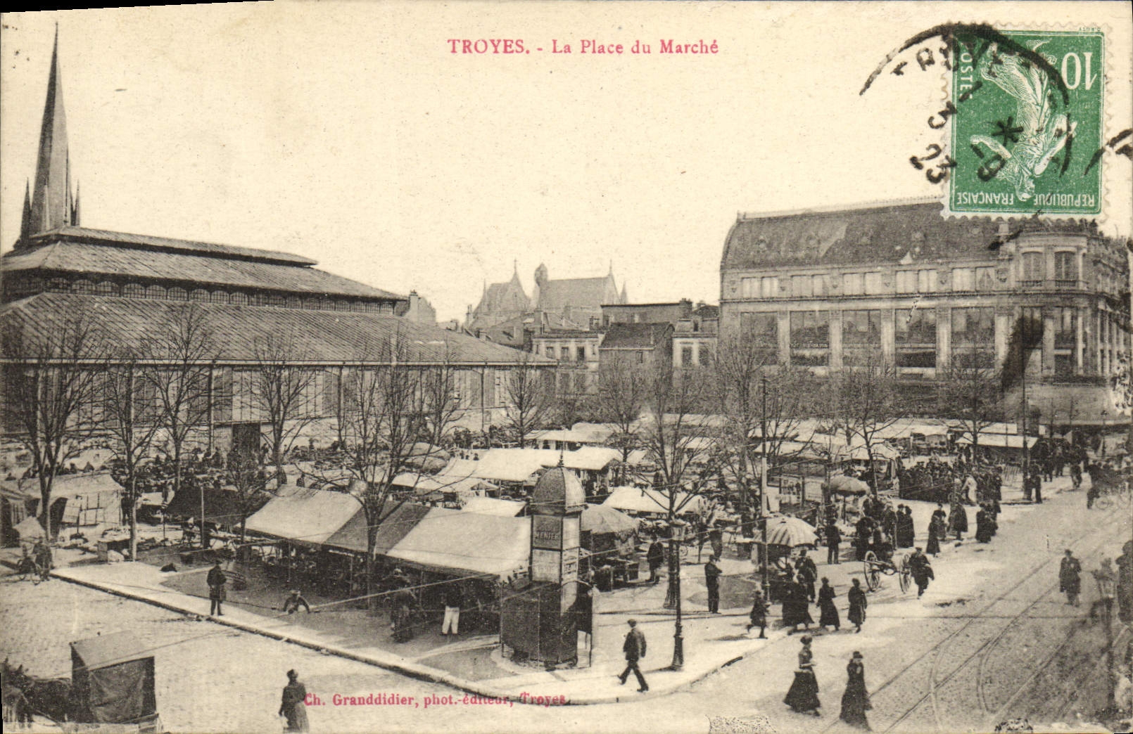 POSTAL Troyes de la VENDIMIA el lugar del mercado