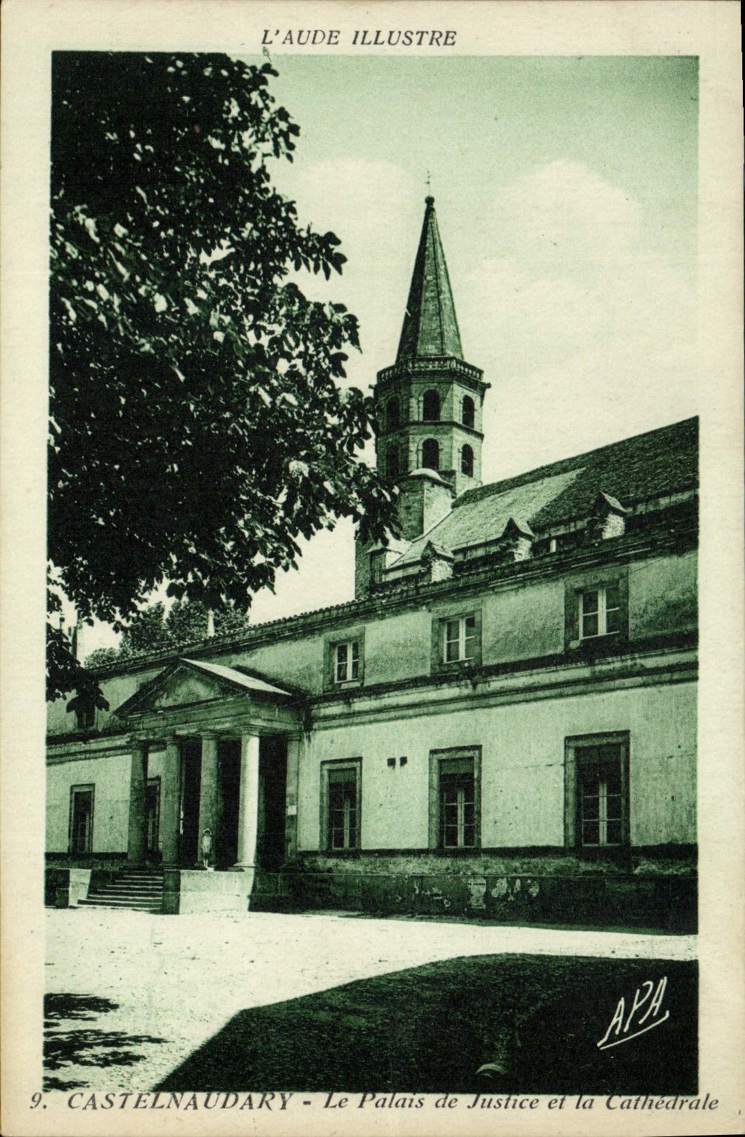 VINTAGE POSTCARD the Aude illustrates Castelnaudary the law courts and the cathedral