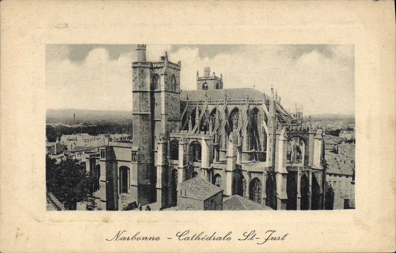 Catedral de Narbonne de la POSTAL de la VENDIMIA y apenas