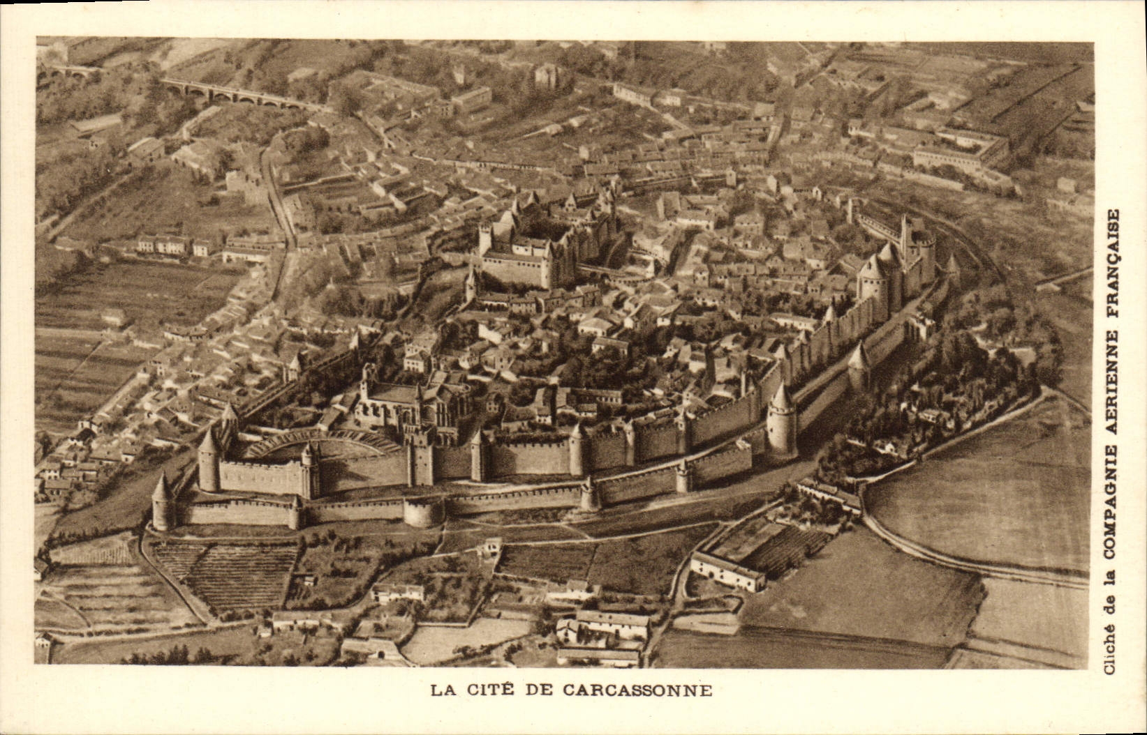 CPA La Cite de Carcassonne