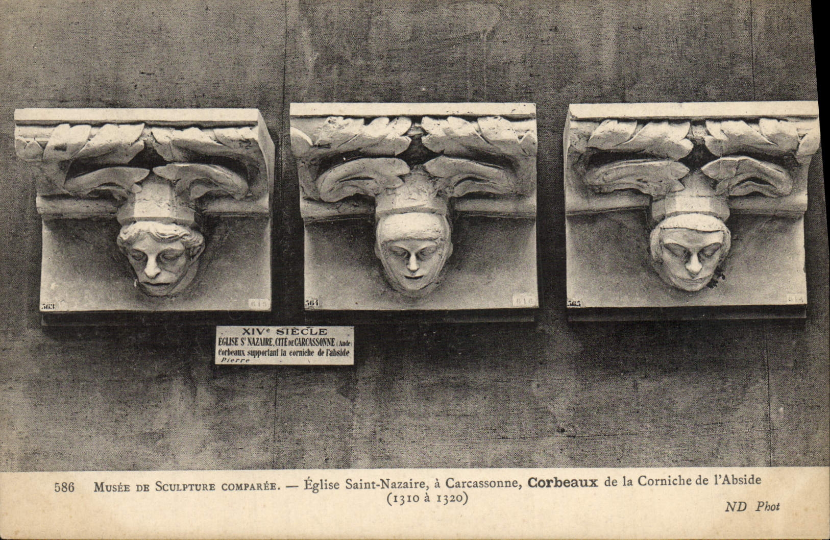 El Saint Nazaire de Musee De Scupture Comparee Eglise de la POSTAL de la VENDIMIA tiene Carcasona Corbeaux de la cornisa del apse