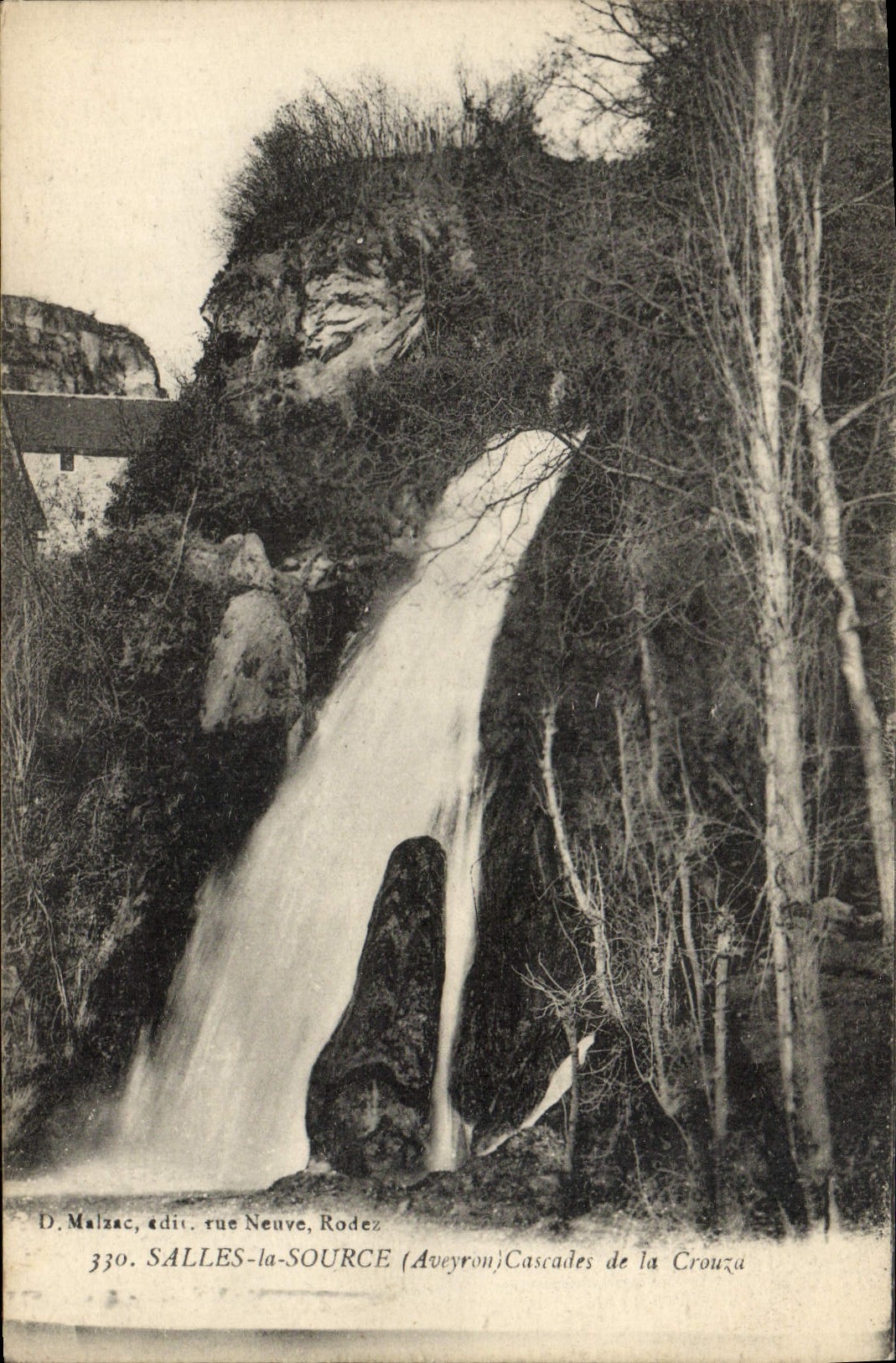 VINTAGE POSTCARD Rooms the cascades Source of the crouza