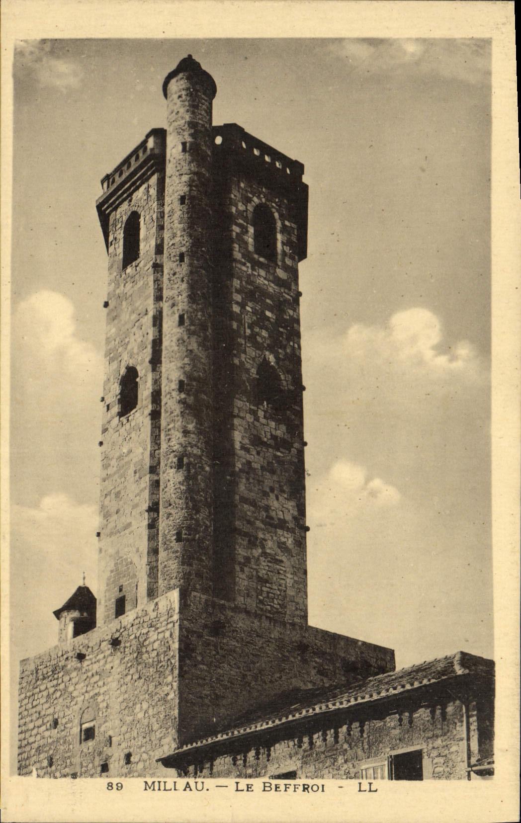 VINTAGE POSTCARD Millau the Belfry
