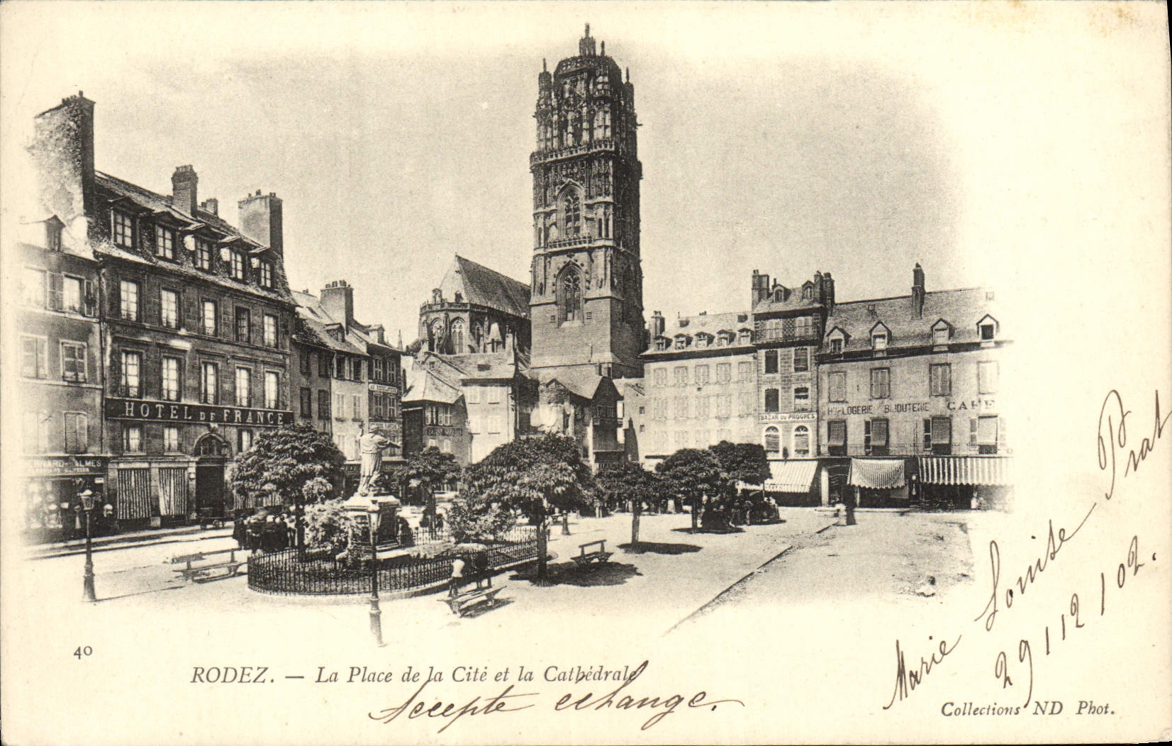 VINTAGE POSTCARD Rodez the place of quotes and the cathedral hotel of France