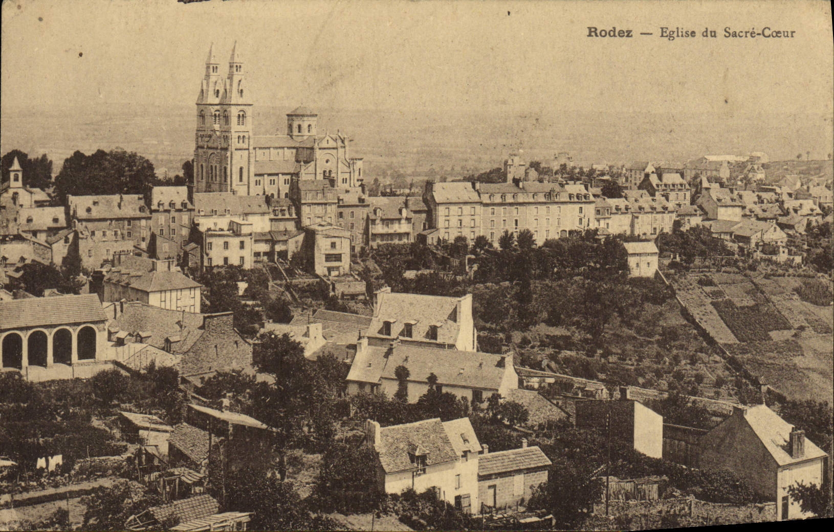 VINTAGE POSTCARD Rodez Church Of the Sacring Heart