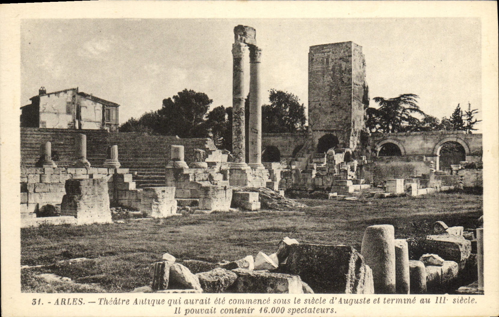 VINTAGE POSTCARD Arles Theater