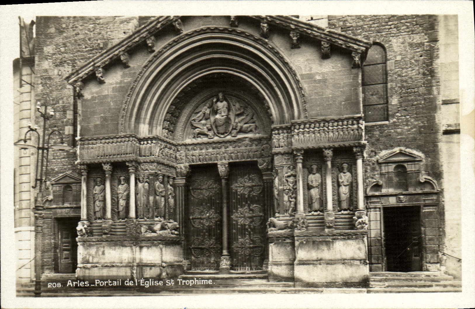 VINTAGE POSTCARD Arles Gate of the Church St Trophime