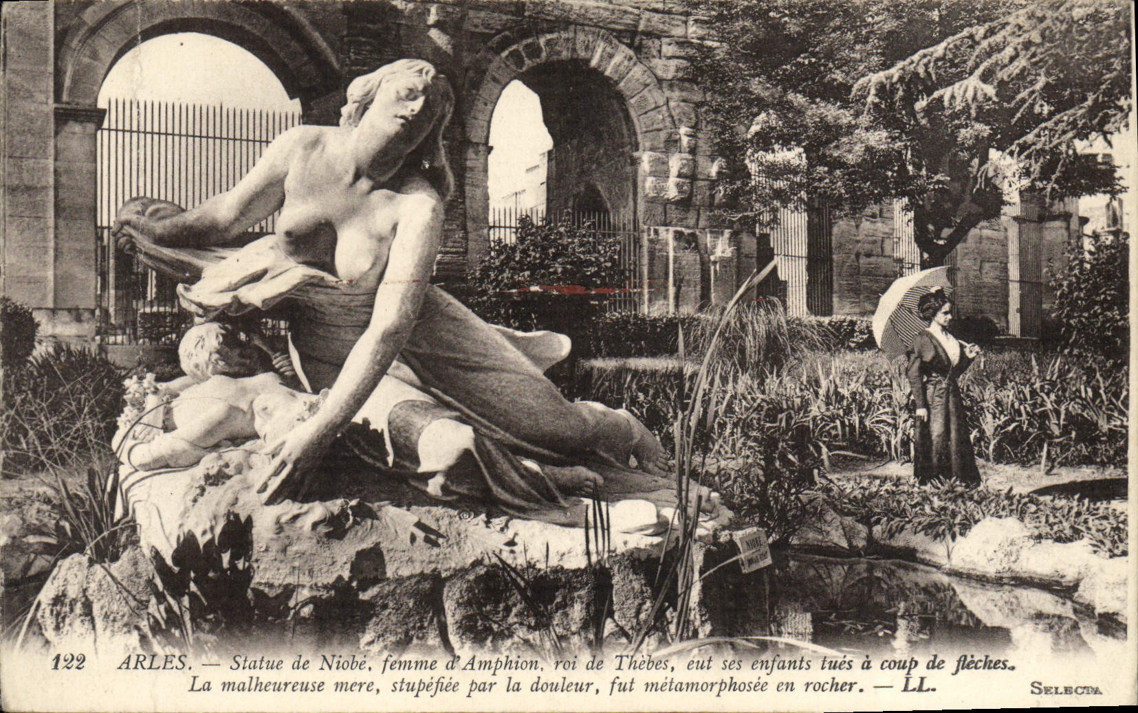 VINTAGE POSTCARD Arles Rules of Niobe Femme of Amphion king de Thebes
