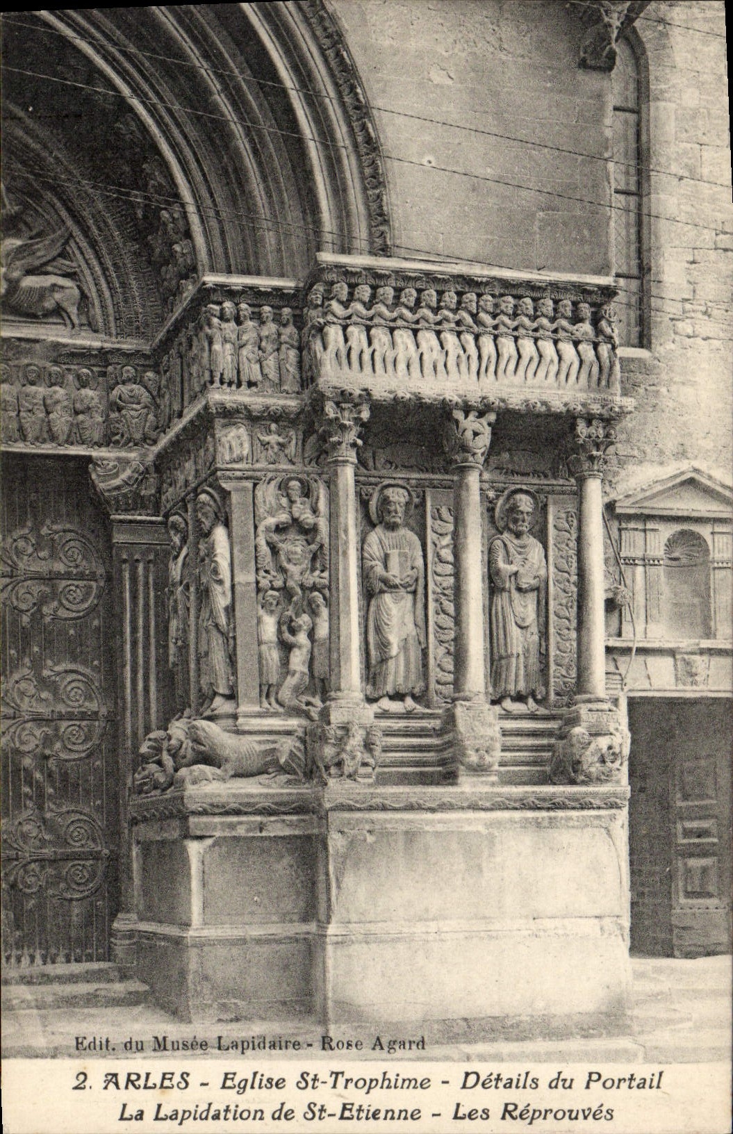 VINTAGE POSTCARD Arles Eglise St Trophime Details of the Gate the lapidation of St Etienne reject Them
