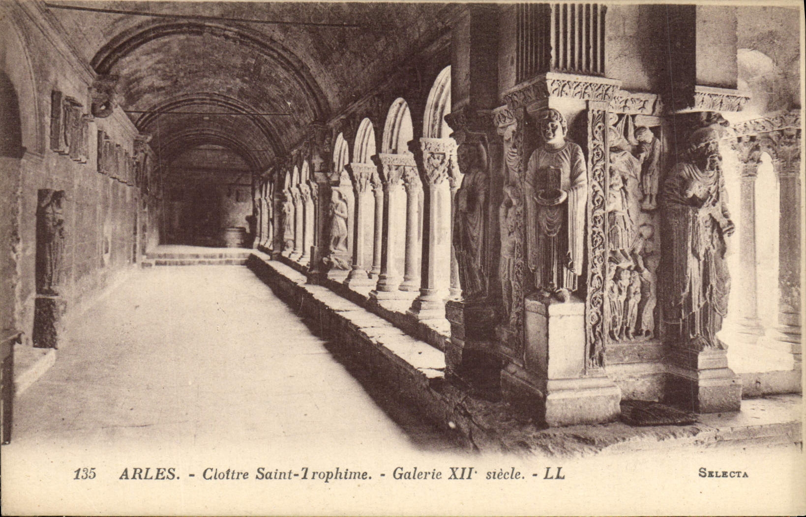 VINTAGE POSTCARD Arles Cloister of Saint Trophime Gallery 12th