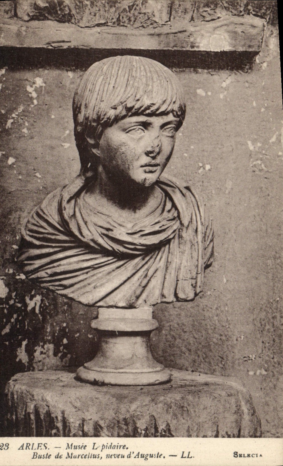 VINTAGE POSTCARD Concise Arles Museum Bust of Marcellus nephew of Auguste