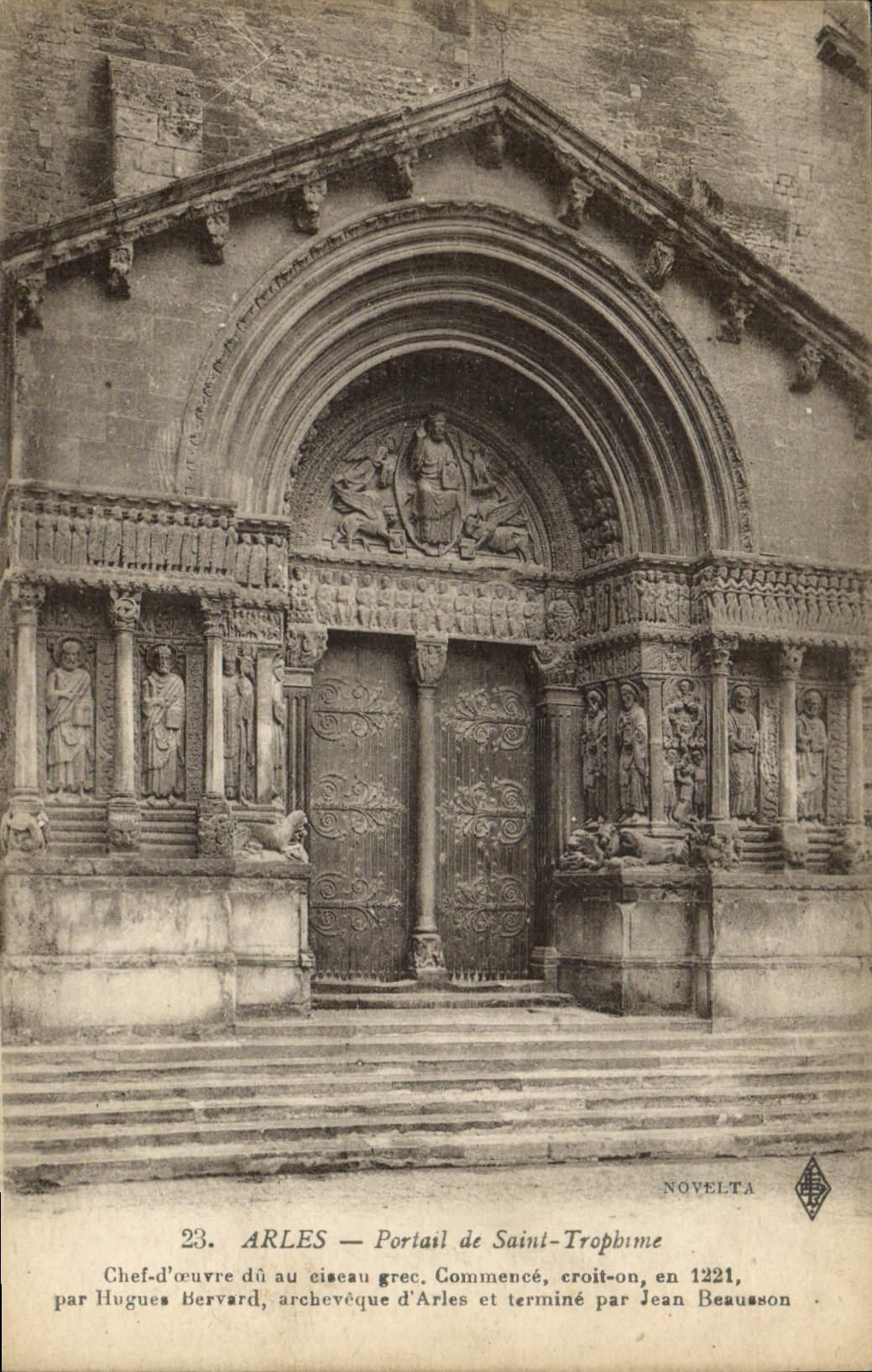 CPA Arles Portail de Saint Trophime