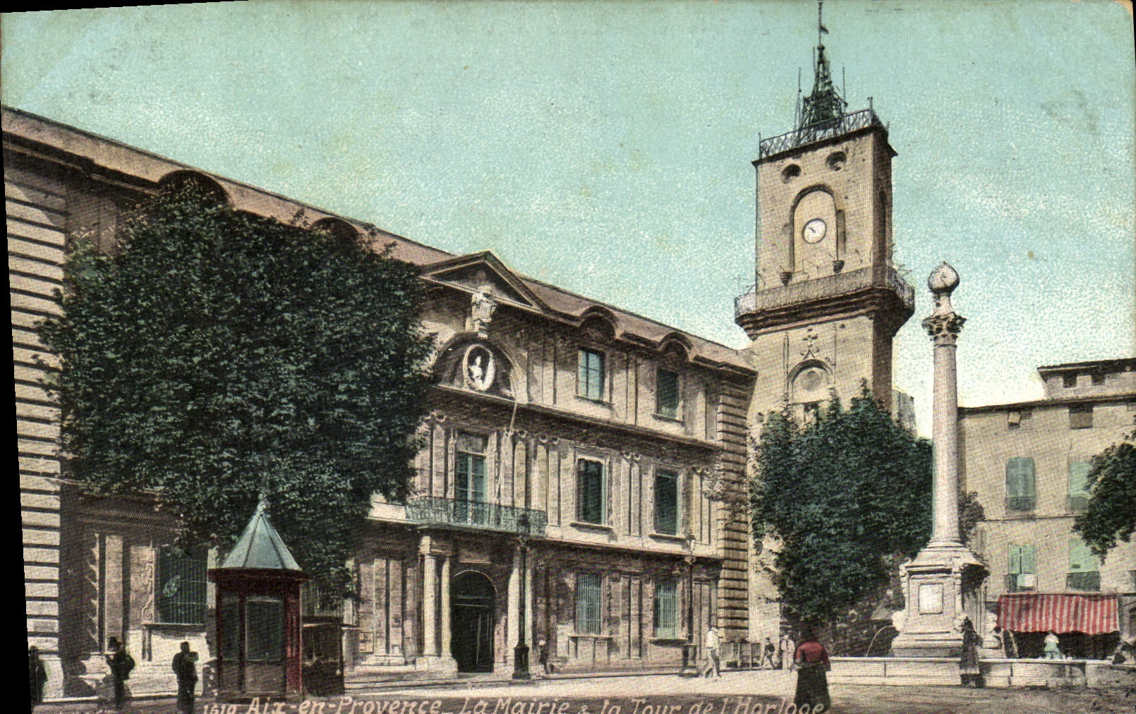 CPA Aix en Provence La mairie et la tour de l'horloge