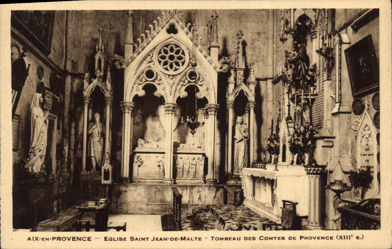 CPA Aix en Provence Eglise Saint Jean De Malte Tombeau Des Comtes de Provence