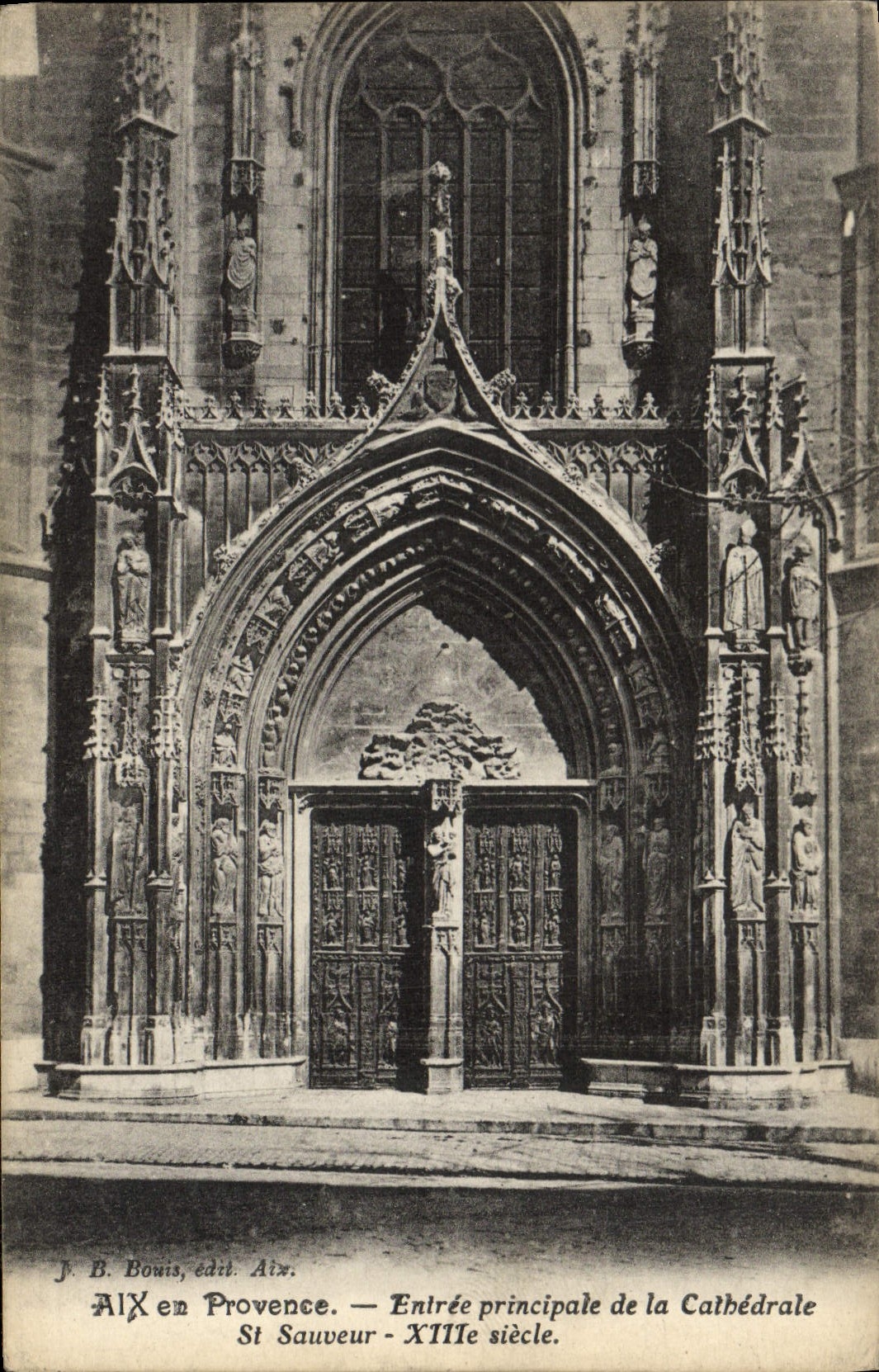CPA Aix en Provence Entree Principale de la Cathedrale St Sauveur