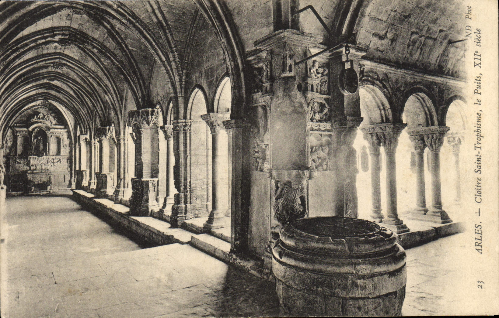 VINTAGE POSTCARD Arles Holy Cloister Trophism