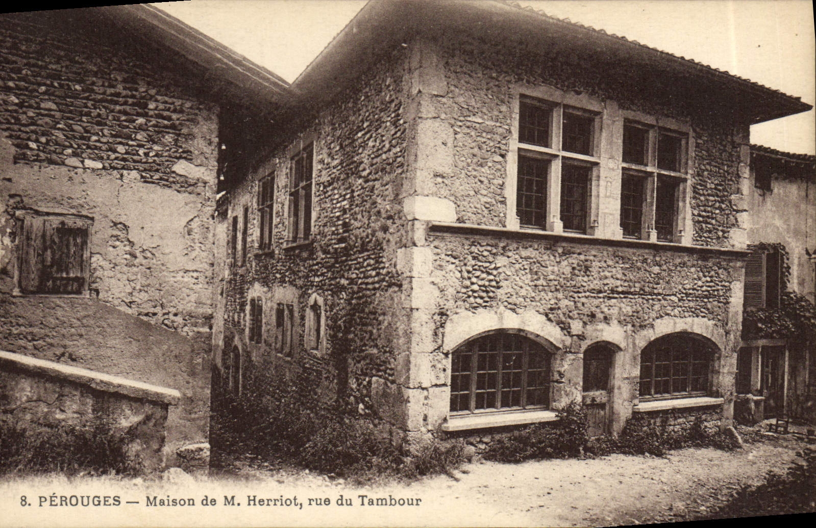 VINTAGE POSTCARD Perouges House of Herriot Street of the Drum