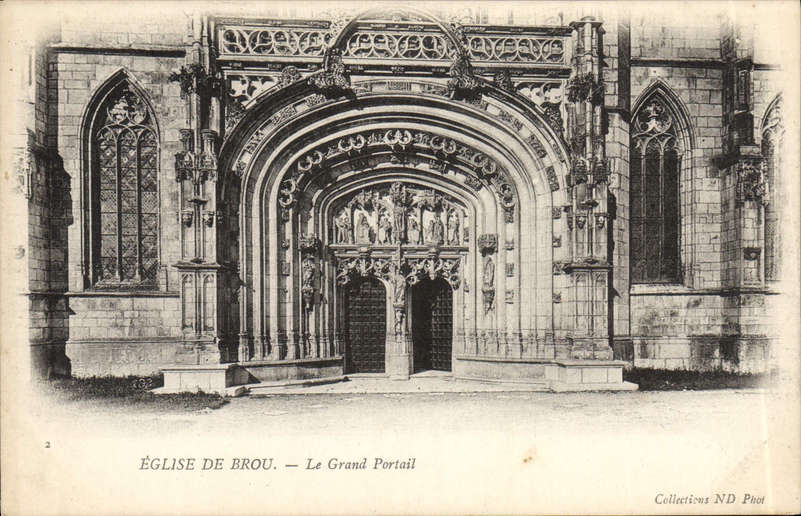 CPA Bourg Eglise de Brou Le Grand Portail